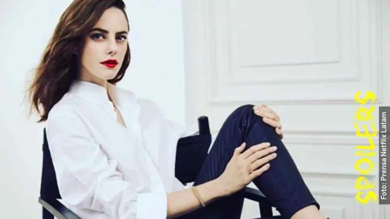 Ella es Kat en Spinning Out, serie de Netflix