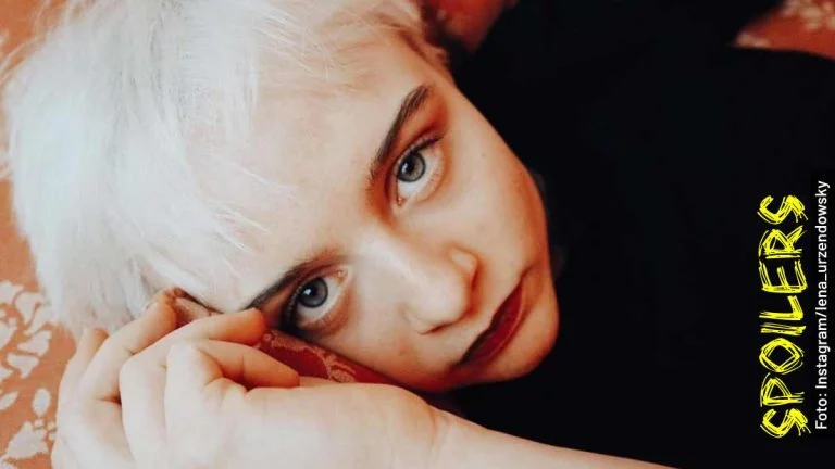 Ella es Kira en How Sell Drugs Online (Fast), serie de Netflix