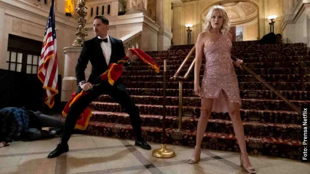 personajes La Noche que Salvamos a Mamá película