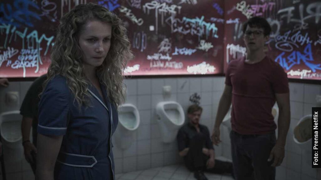 personajes freaks película