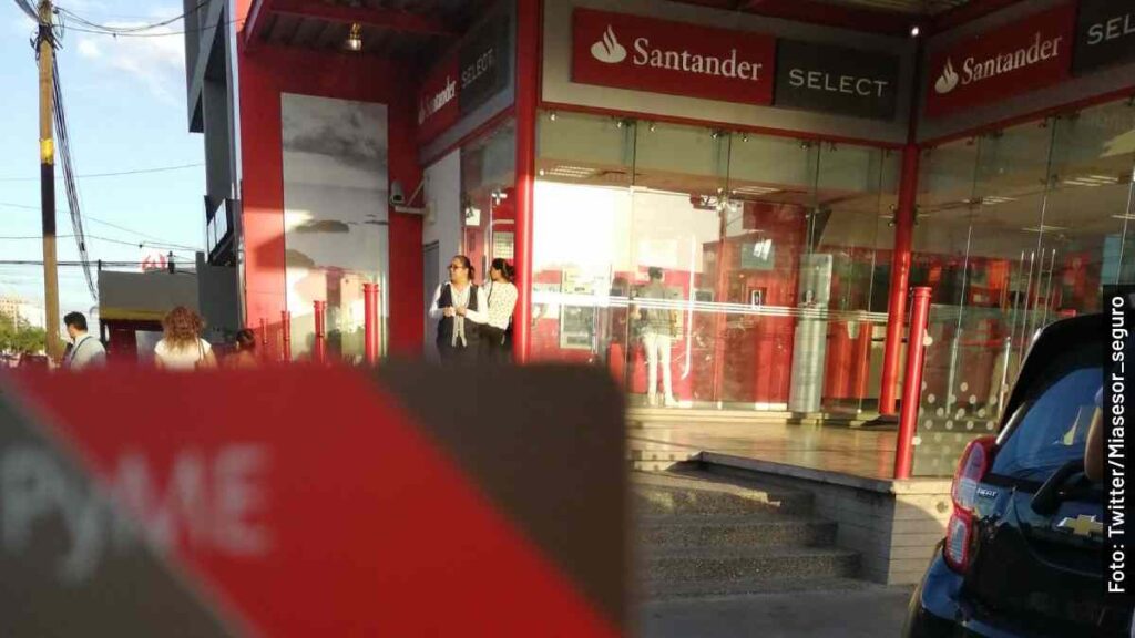 cajero santander máximo retiro