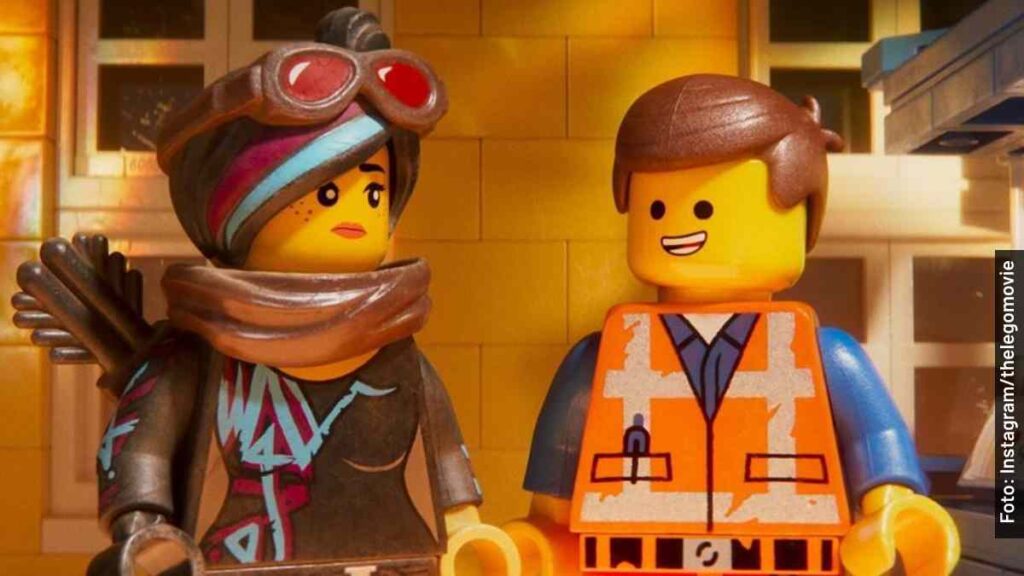 voces lego película