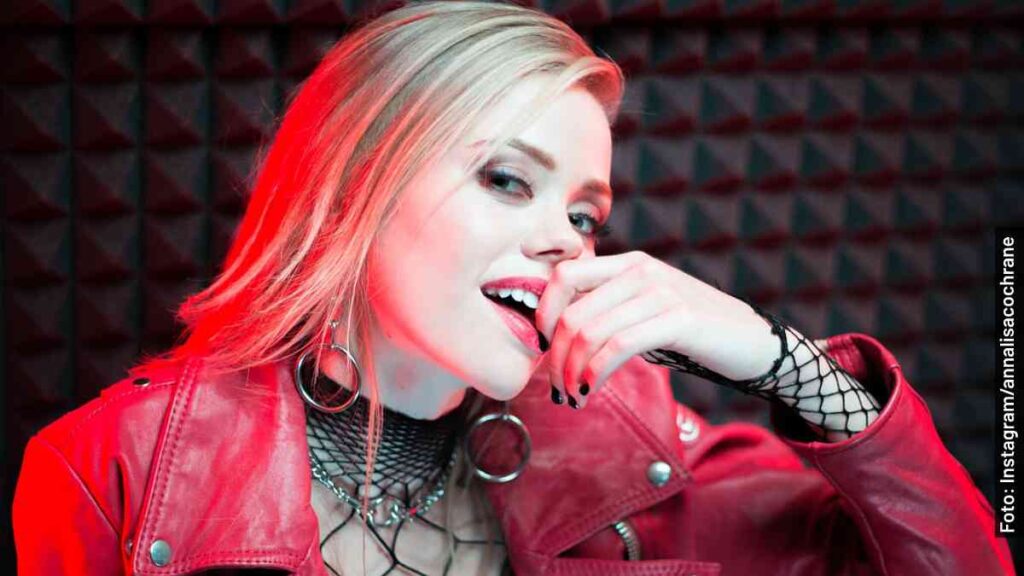 yasmine cobra kai serie