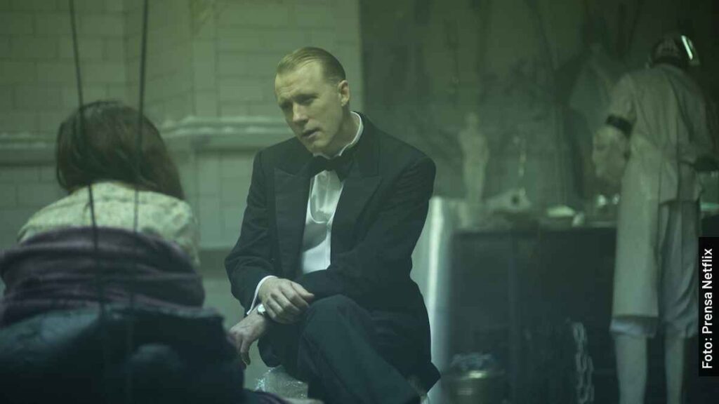personajes el cadáver película