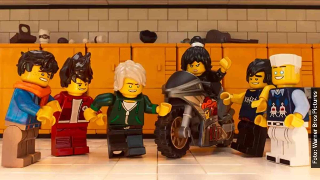 voces lego ninjago película