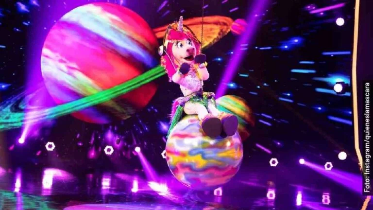 Unicornio lanza dardo a Arath de la Torre en Quién es La Máscara