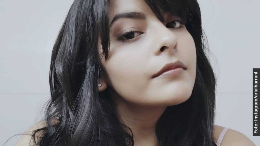 ari albarrán me caigo de risa