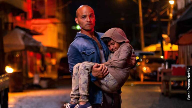 Quién es en la vida real Omar Venegas de Milagro Azul, película de Netflix