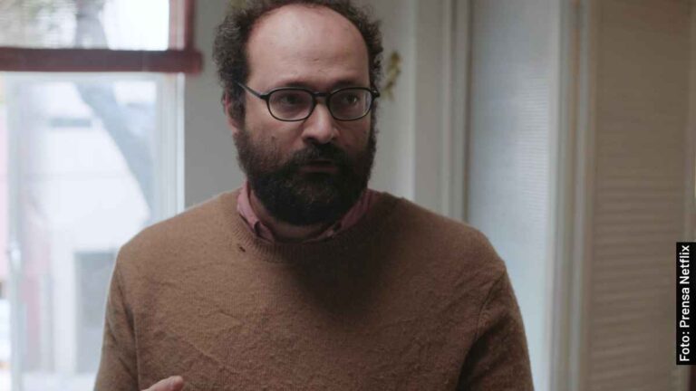 Quién es quién en El Comediante, película mexicana de Netflix