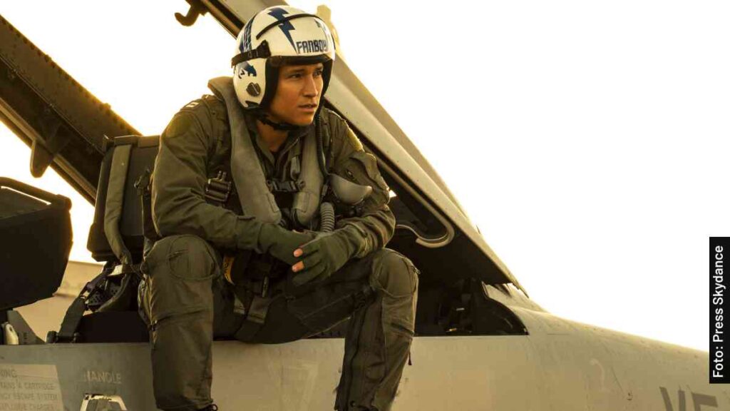 actores top gun maverick película