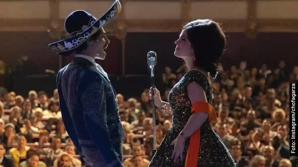 Sofía Garza, Lorena Cruz en El Rey Vicente Fernández