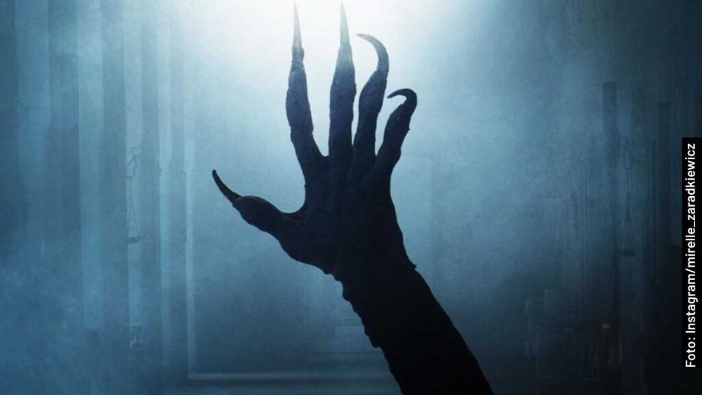 actores El Abismo del Infierno película reparto