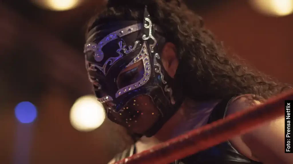 Caraly Sánchez, La Novia Negra Ángela en Contra las Cuerdas