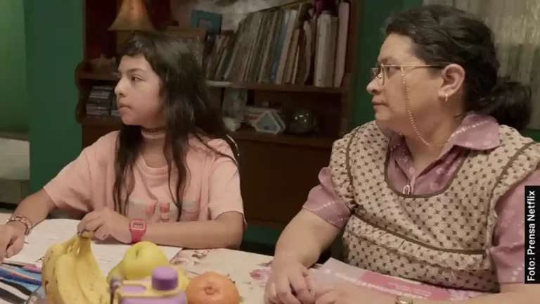 Quién es Victoria, mamá de Ángela en Contra las Cuerdas