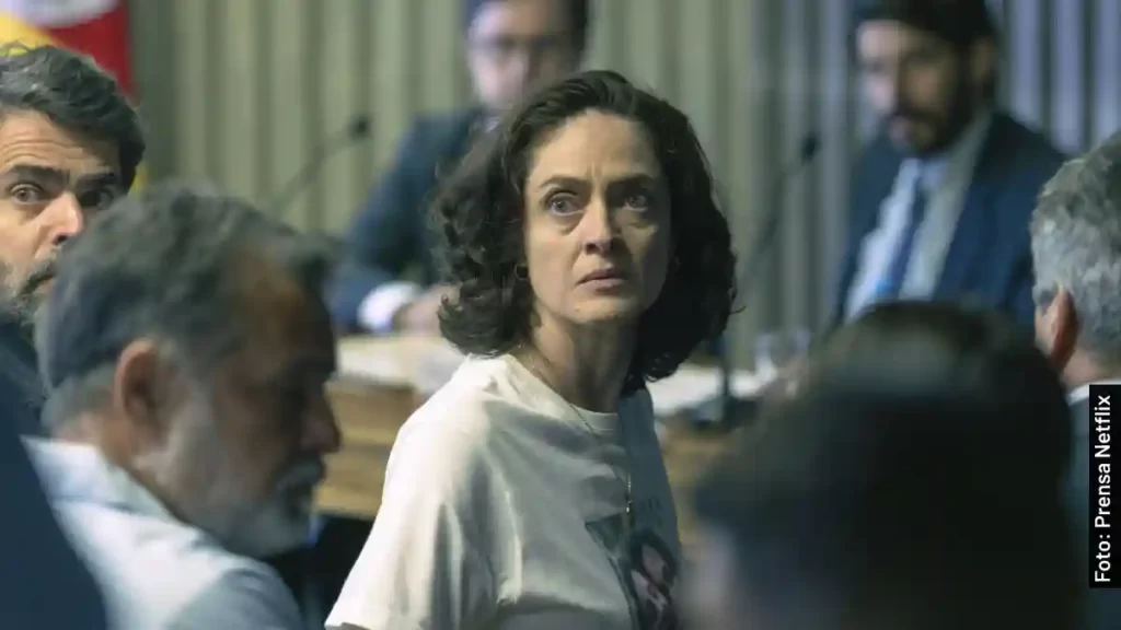 actores Todos los Días la Misma Noche serie reparto