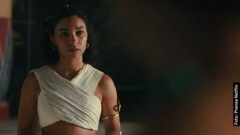 Quiénes son los actores en La Reina Cleopatra