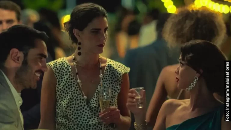 Quién es Sofía Toledo en Perfil Falso, serie de Netflix