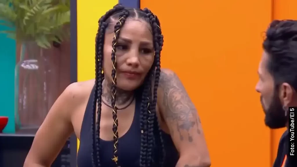 La Casa de los Famosos ¿Por qué Barby Juárez no habla bien?