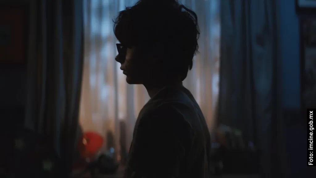 Reparto de actores y personajes en El Extraño Caso del Fantasma Claustrofóbico (2023), película mexicana