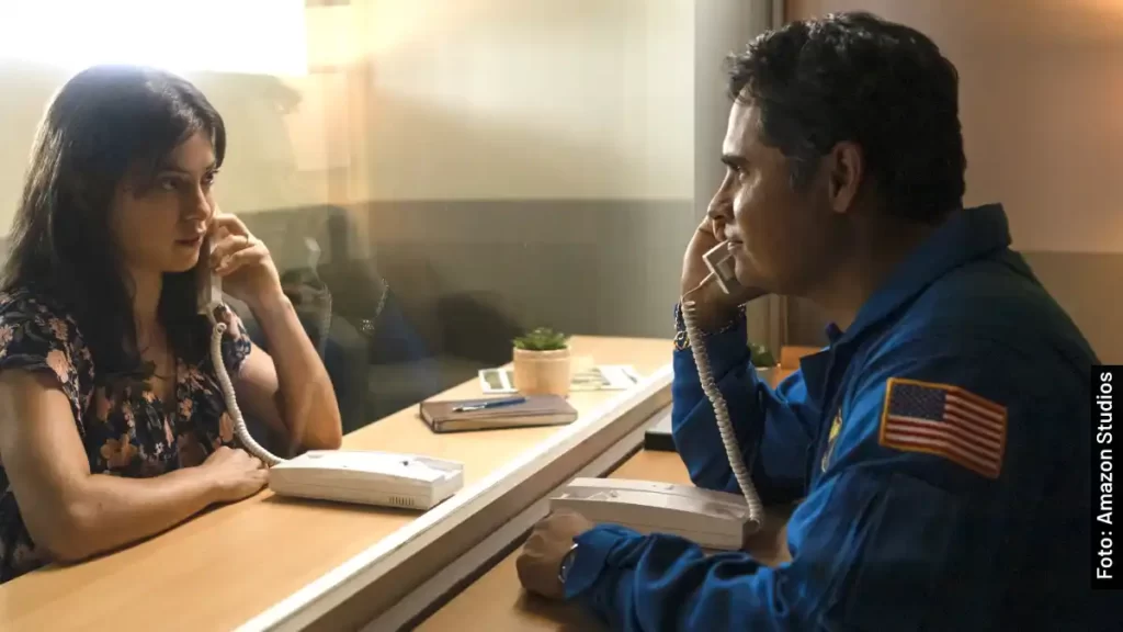 Reparto de actores y personajes en A Millones de Kilómetros (2023), película de Amazon Prime