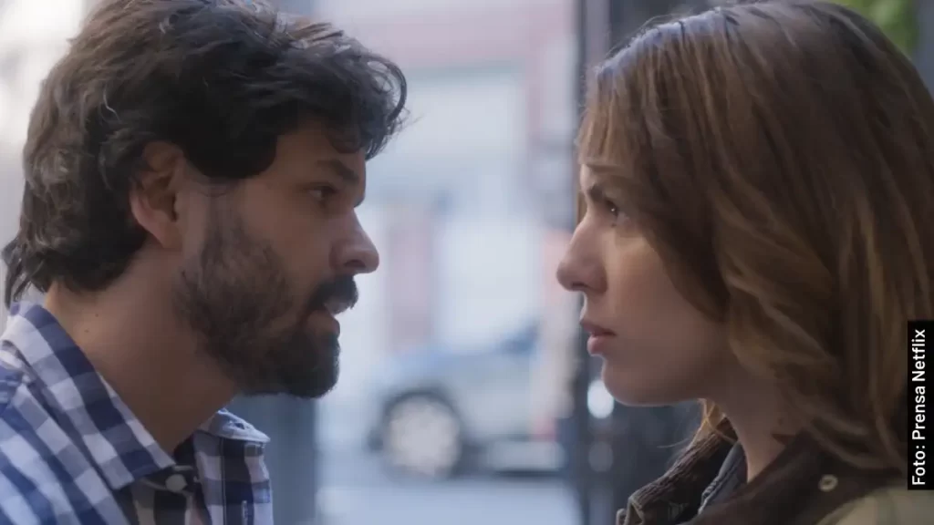 Ricardo Abarca como César Silva en Pacto de Silencio, serie de Netflix