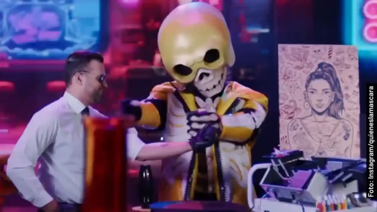 ¿Quién es La Máscara? ¿Cuál es la identidad de Huesos?