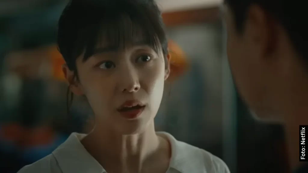 Como Flores en la Arena (2023): Soundtrack, capítulos, actores, actrices y personajes