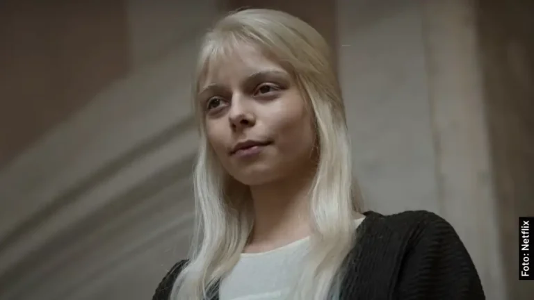 Quién es y qué edad tiene Eco Andriolo Ranzi (Adeline) en Fabricante de Lágrimas