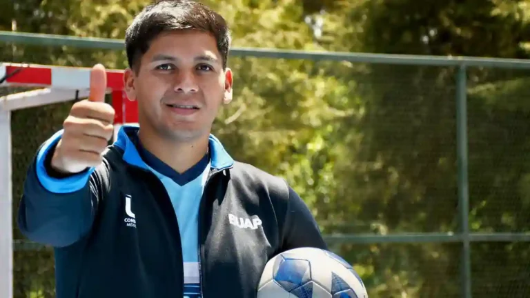De la calle a Noruega, estudiante BUAP representará a México en copa mundial de street soccer