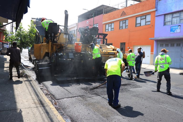 Gobierno de Morelia lleva a cabo programa de reencarpetamiento en distintos puntos de la ciudad