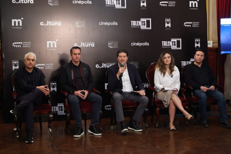 Anuncia Alfonso Martínez Alcázar grabación de largometraje en Morelia