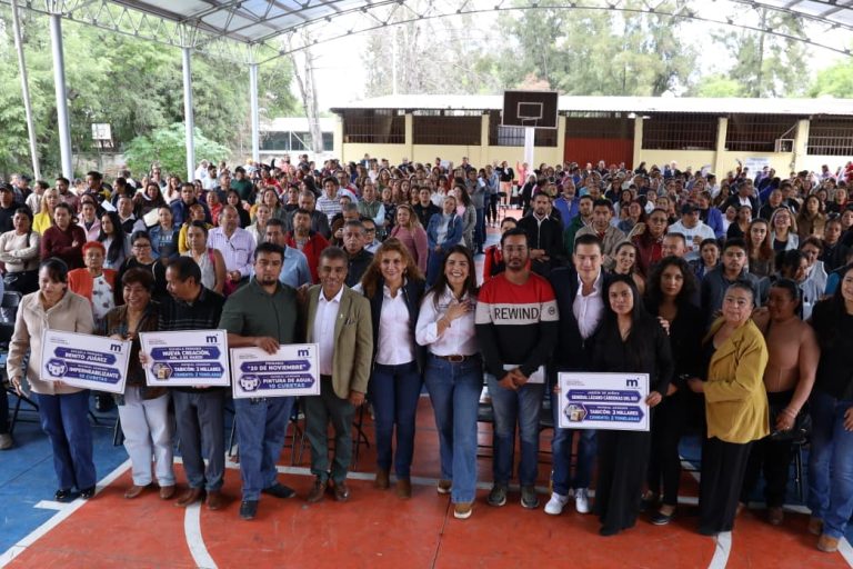 Reconoce comunidad educativa apoyo de Alfonso Martínez Alcázar hacia escuelas de Morelia
