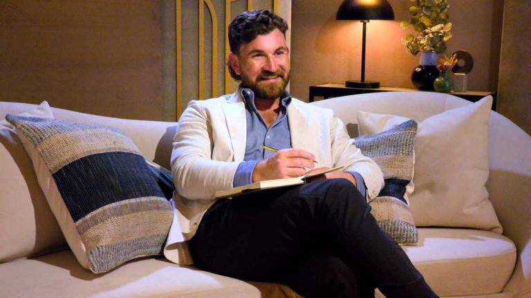 Quién es y qué edad tiene Rob Feeley, participante de El Amor es Ciego, temporada 11 de Netflix